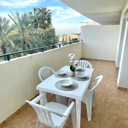 Acogedor Con Vistas Piscina サロウ